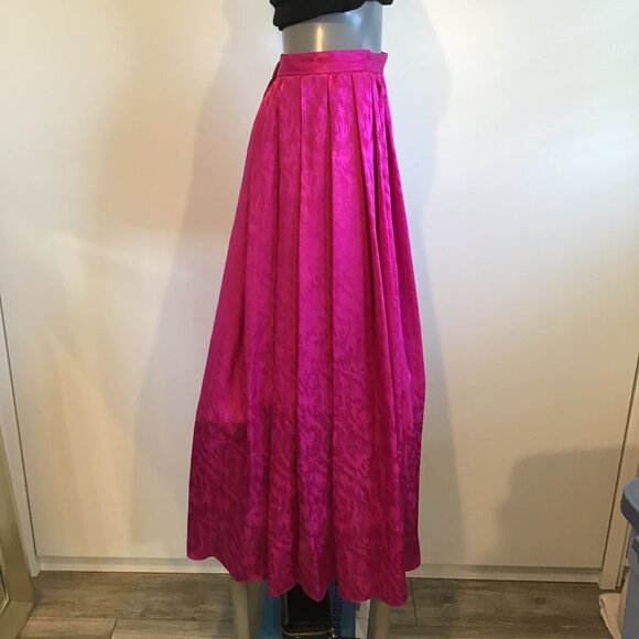 Hot Pink Pleated A-Line Maxi Skirt Size S - Picture 2 of 8